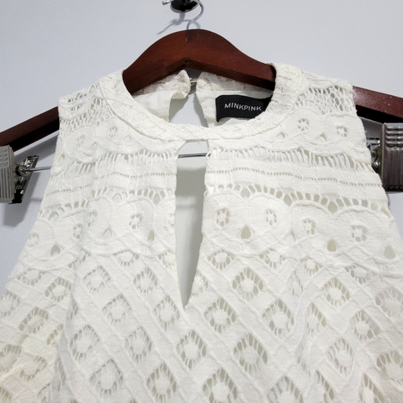 MinkPink Lace Backless Dress - Size US XS - Picture 5 of 7